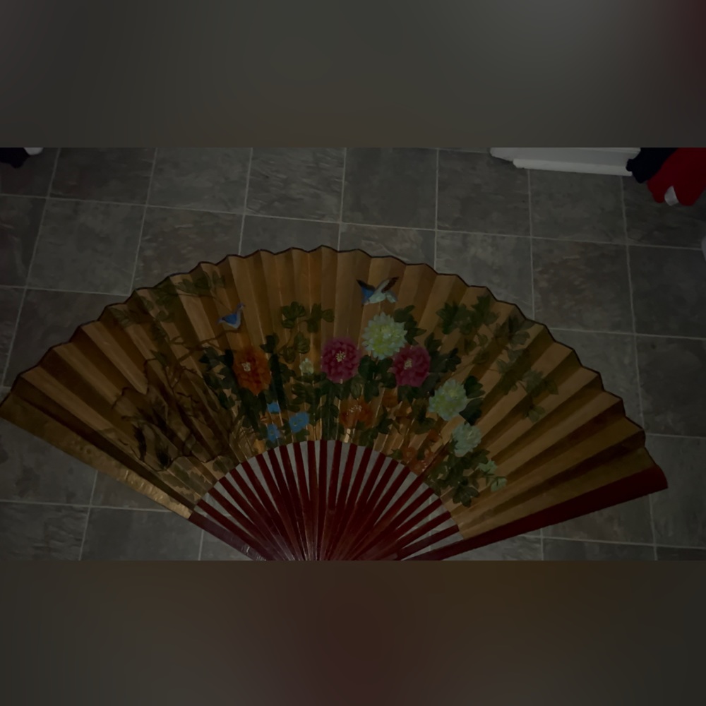 Extra Large Chinese Gilt Hand Painted Folding Fan Art / Screen